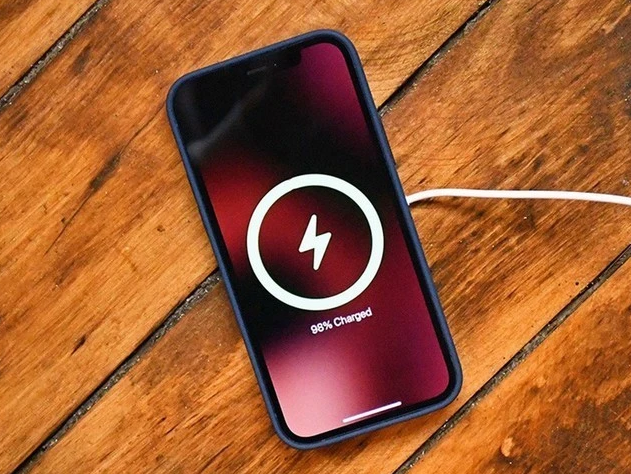 政和苹果手机维修分享iPhone 12可以随便充电吗 